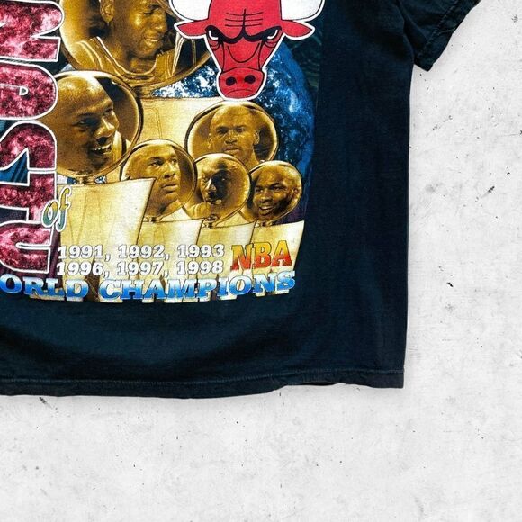 Vtg 90s Chicago Bulls 3 Peat World Champs AOP Shirt, Jordan Rodman, Rap Tee, XL - Picture 8 of 12